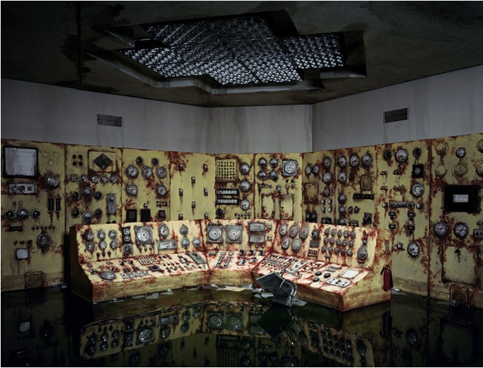 Control room: apocalyptic city