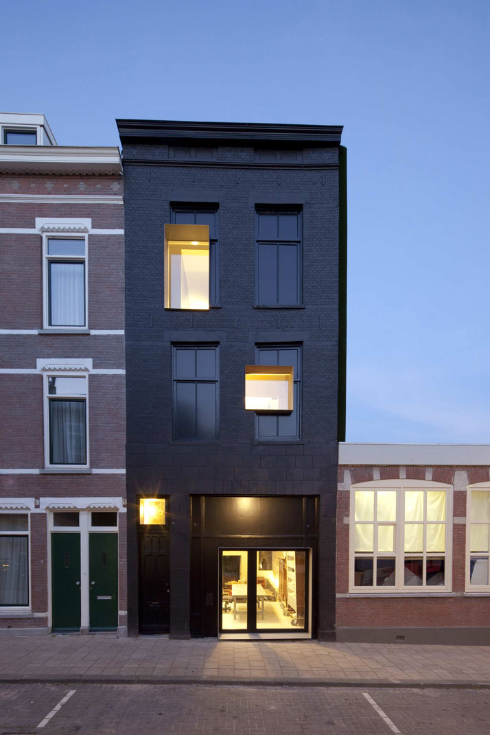 Black pearl residence amazing homes