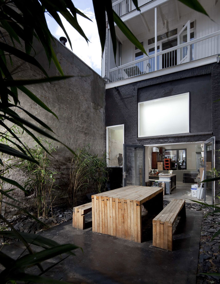 Black pearl residence amazing homes