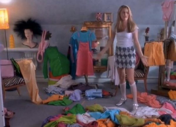 Every outfit Cher from Clueless ever wore in 60 Seconds