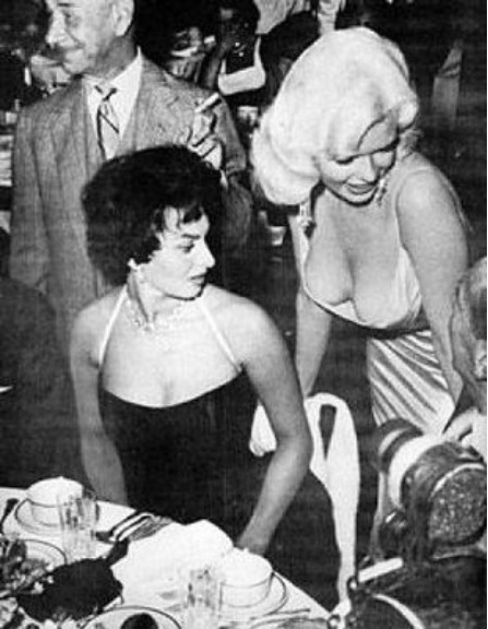 Jayne Mansfield s Tits Sophia vs Jayne: The OTHER Photos Behind That Sideways Glare