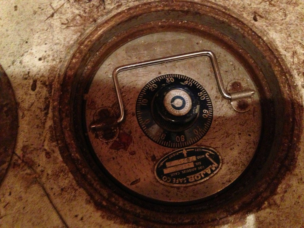 Unlocked Secret Time Capsule Safe Found In A Tennessee