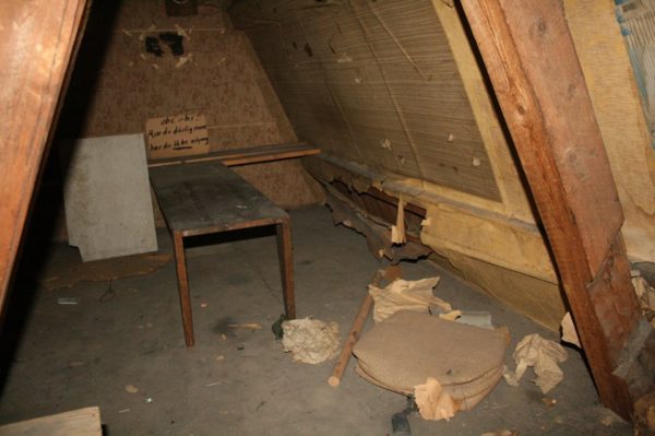 Hidden Room Found in an Attic from WW2 is Sorta Cool, Mostly Creepy
