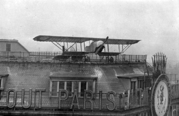 The 1930s Rooftop Aviation School of Galeries Lafayette, Paris