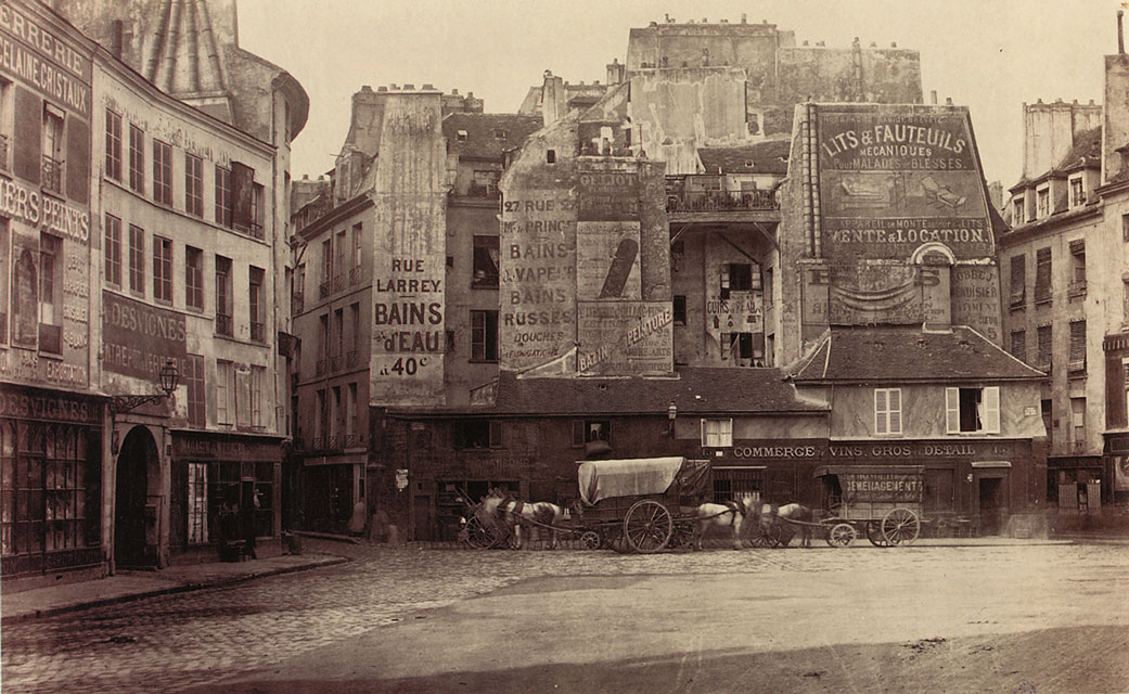 Impasse des Arbalétriers - an ancient street in Paris, France, where Louis  I, Duke of Orléans was murdered - ordered by his cousin, John the Fearless  Stock Photo - Alamy