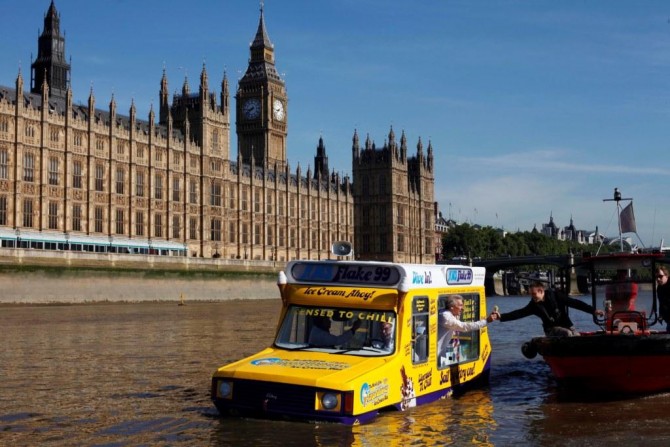 amphibiousicecreamtruck