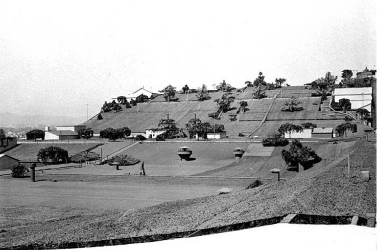 camouflagetown2