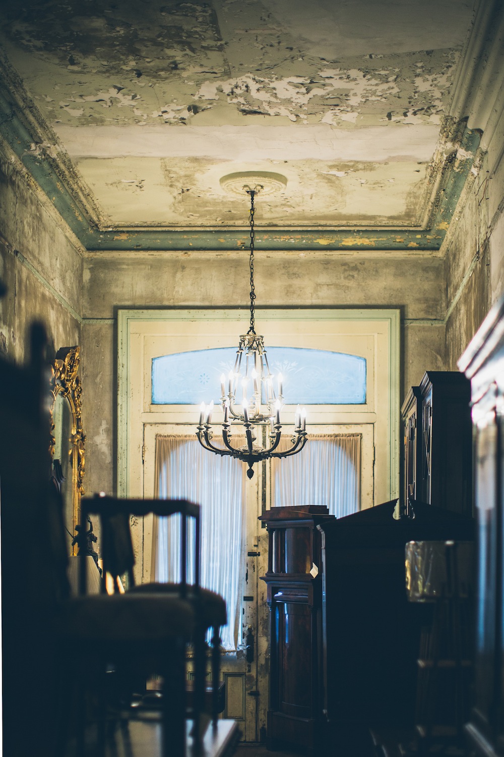 decayingmansion