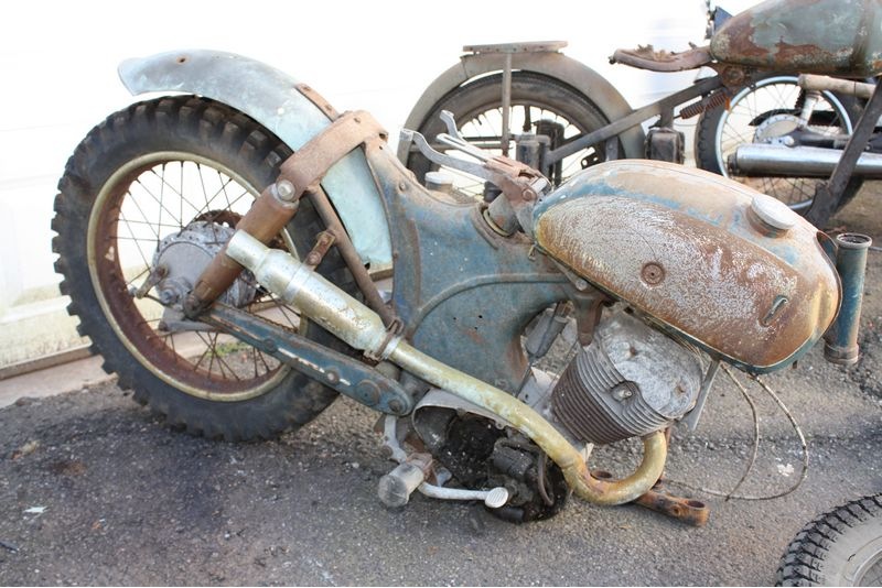 motorcyclegraveyard9