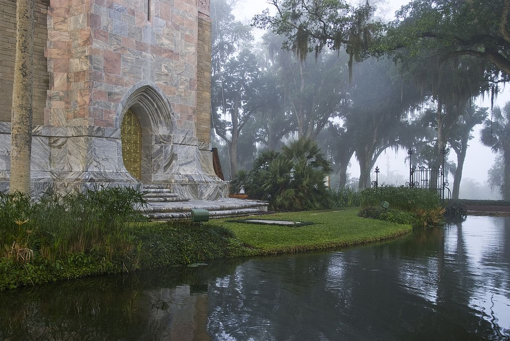 boktower1