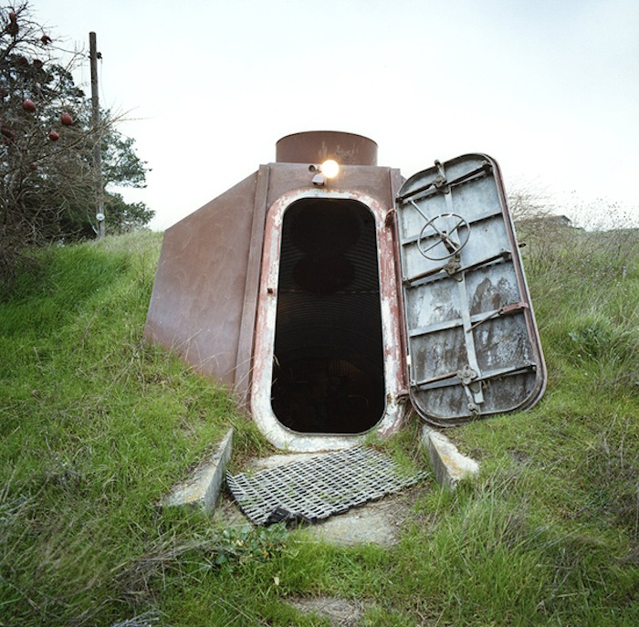 Exterior Entrance Group Shelter for Scientists at Lawrencce/Live