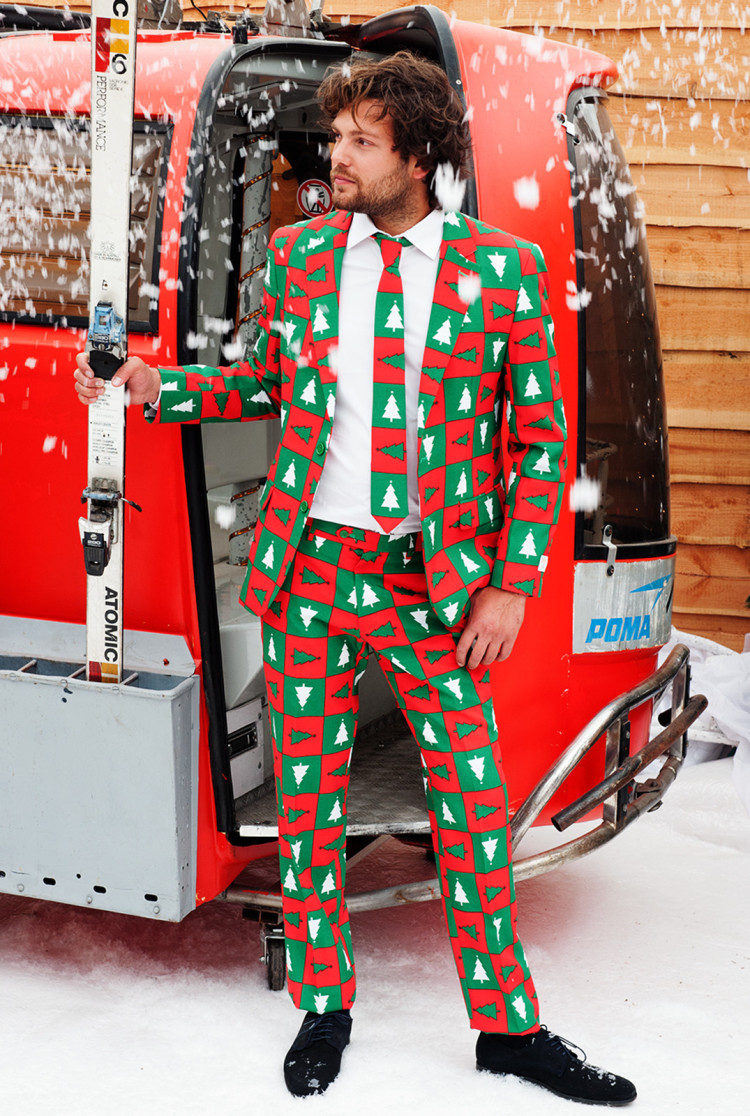 xmassuit2