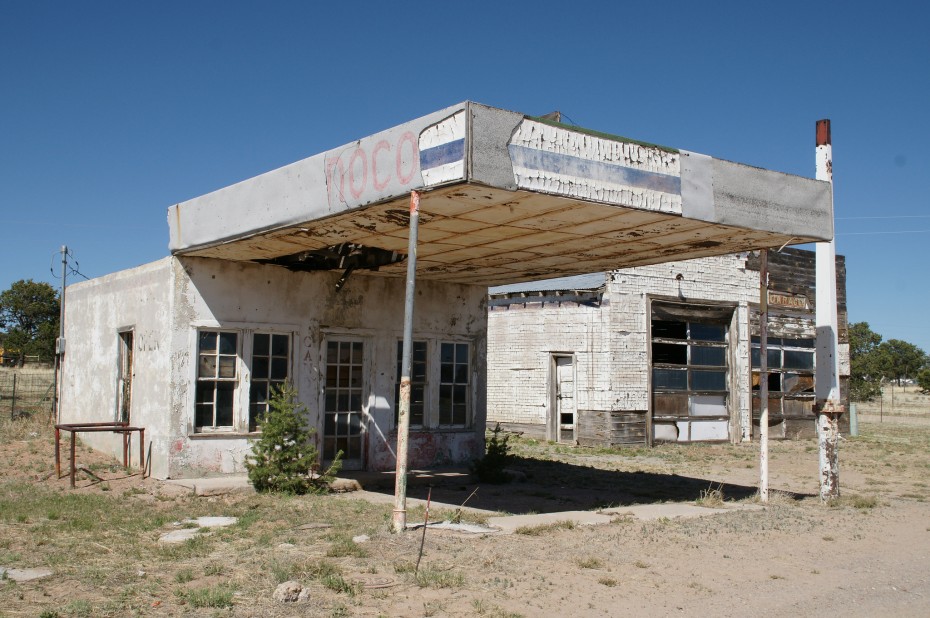 pioneertown2