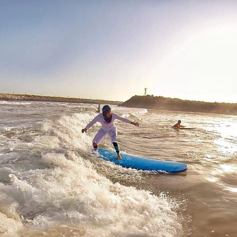 into-the-sea-surf