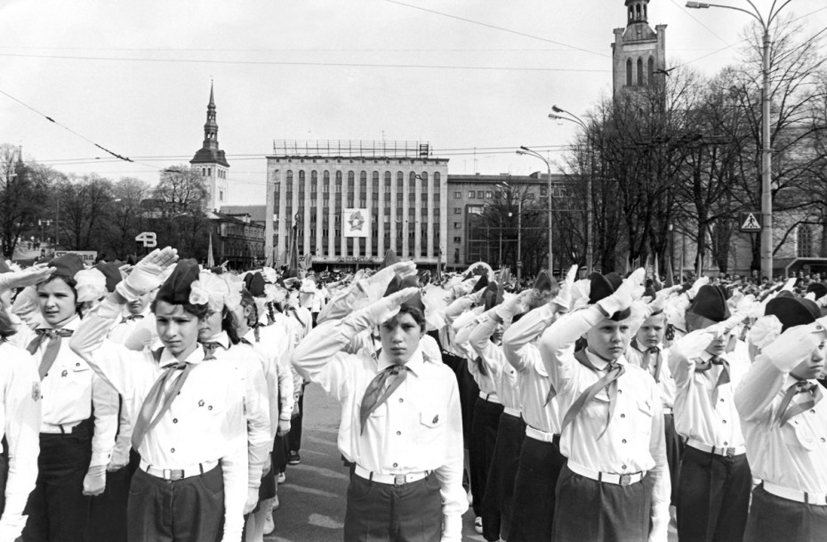 Komsomol fashion