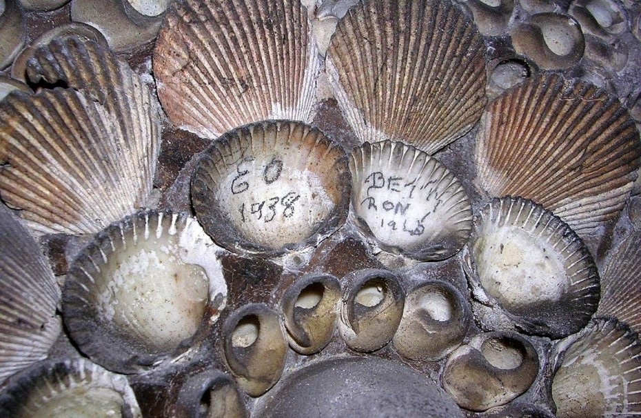 Margate Shell Grotto 1