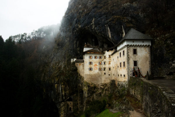 The Cliff-hanging Castle at the Mouth of a Hidden Cave Network