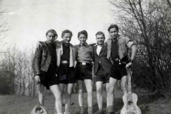 The Anti-Nazi Teen Gang that Beat Up Hitler Youth and Danced to Jazz