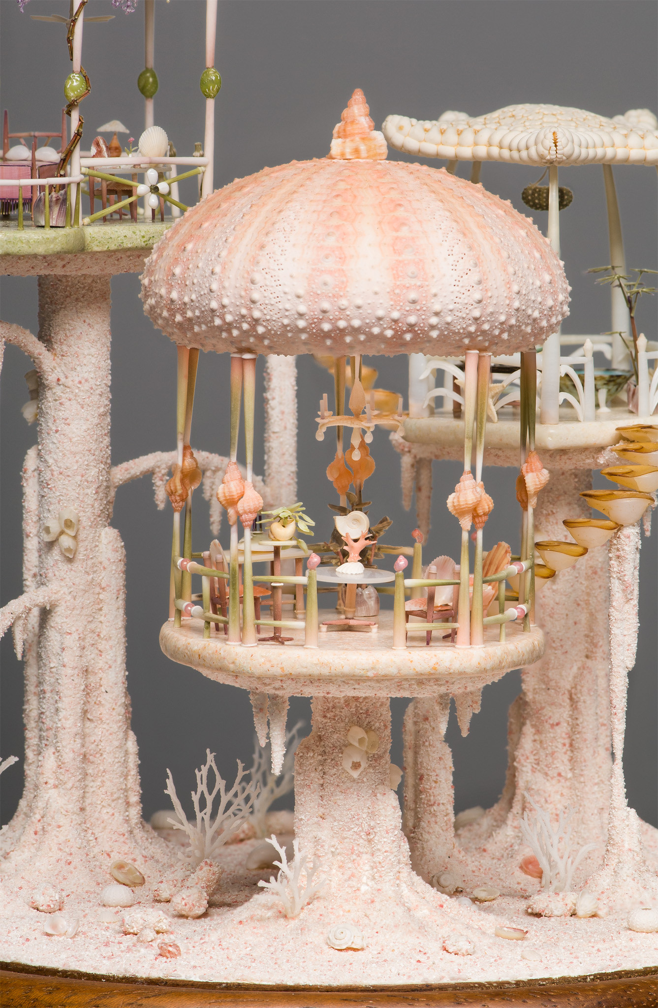 peter-gabriel-miniature-mermaid-dollhouse7