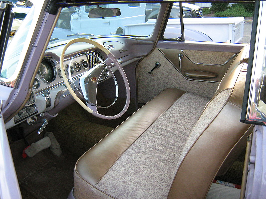 1956_Dodge_La_Femme_interior