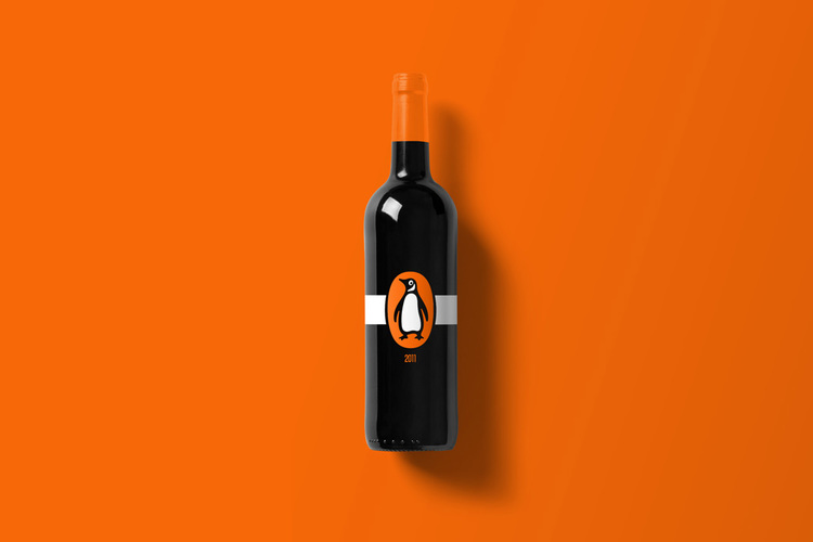 Wine-Bottle-Mockup_pinguins