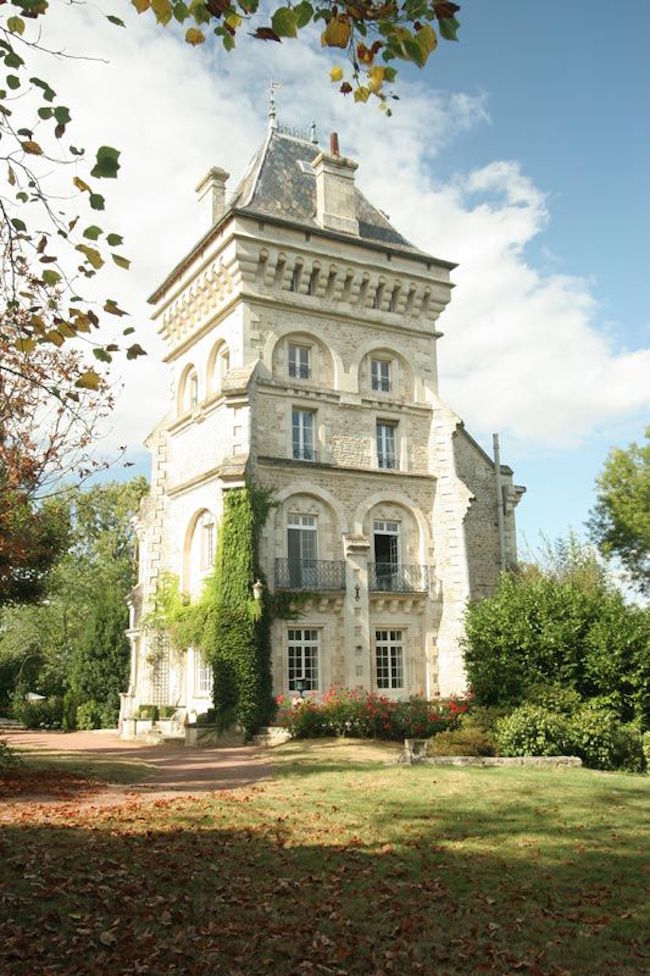 chateau