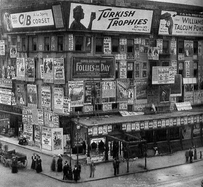 1900_korabeli_hirdetesek_a_times_square-en