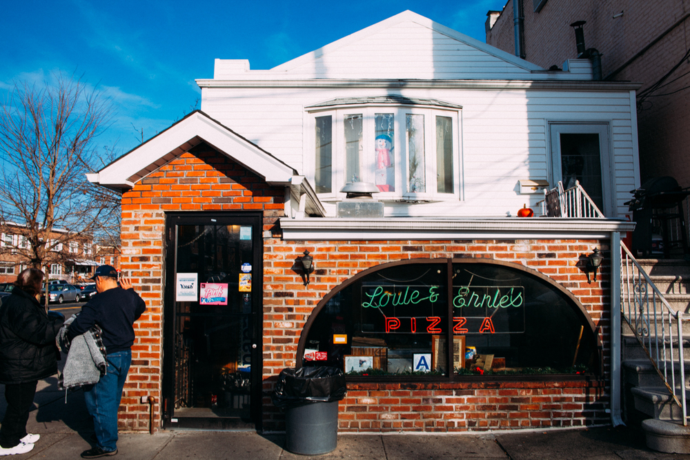 the-new-york-pizza-project-louie-and-earnies-schuylerville-block