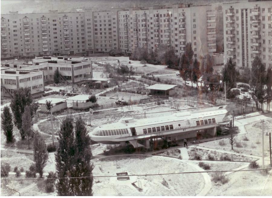 ukraine-kanev-city-meteor-bar