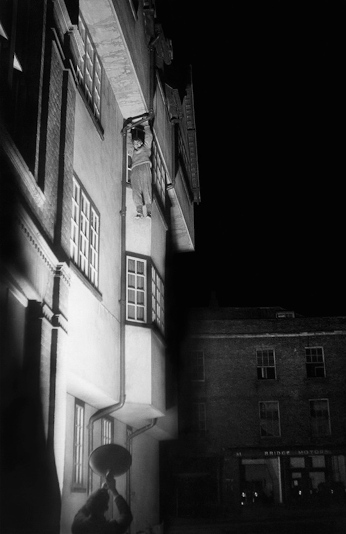 exploration-urbaine-ancienne-cambridge-nuit-etudiant-07