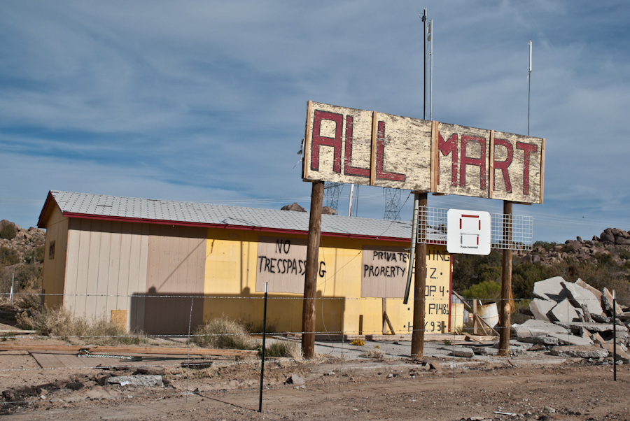 nothing-az-all-mart