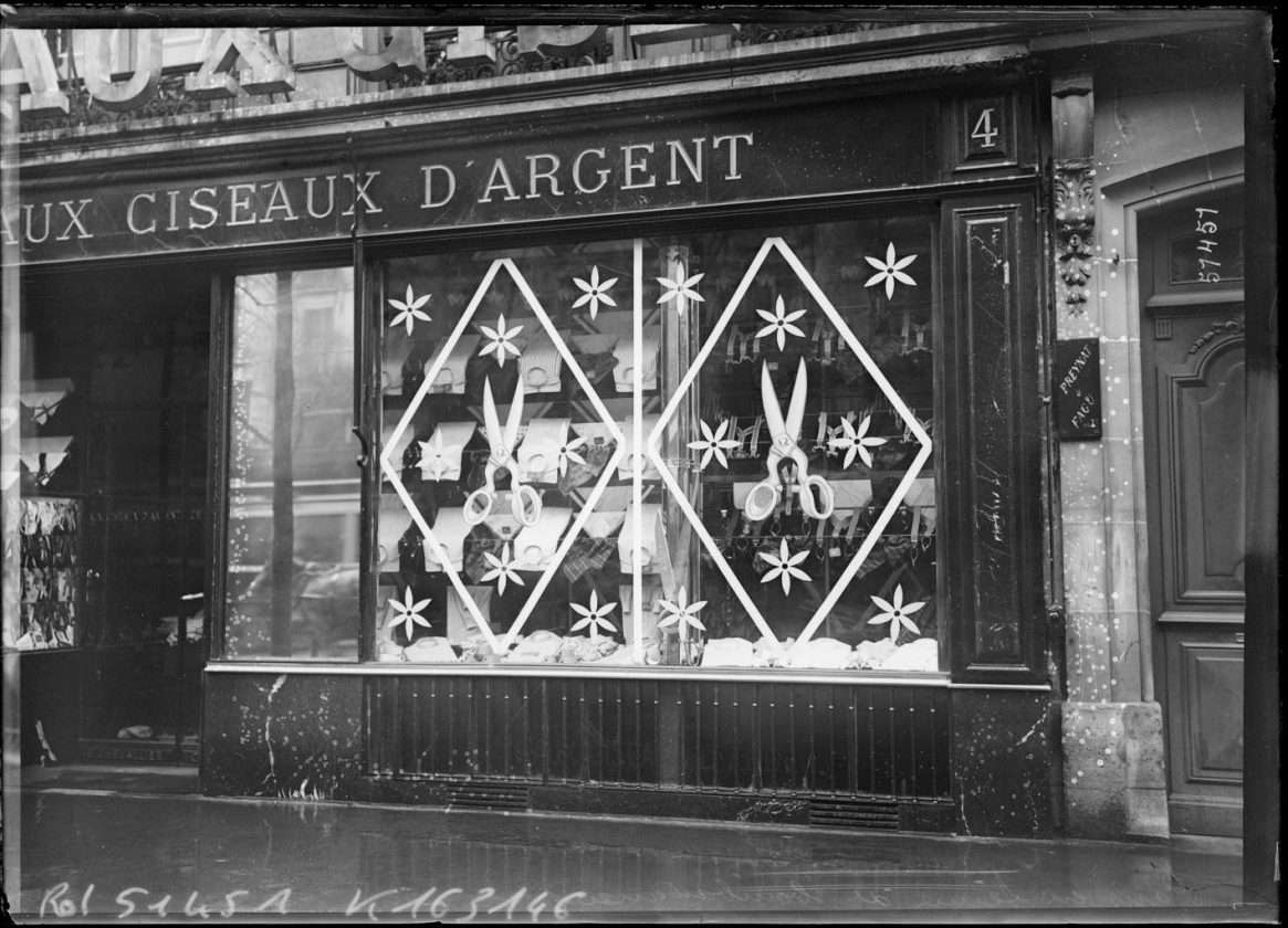 anti-bomb-windows-paris14