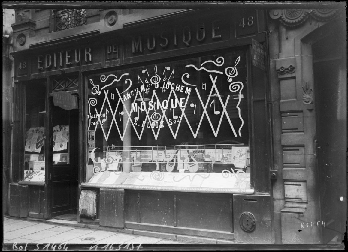 anti-bomb-windows-paris3