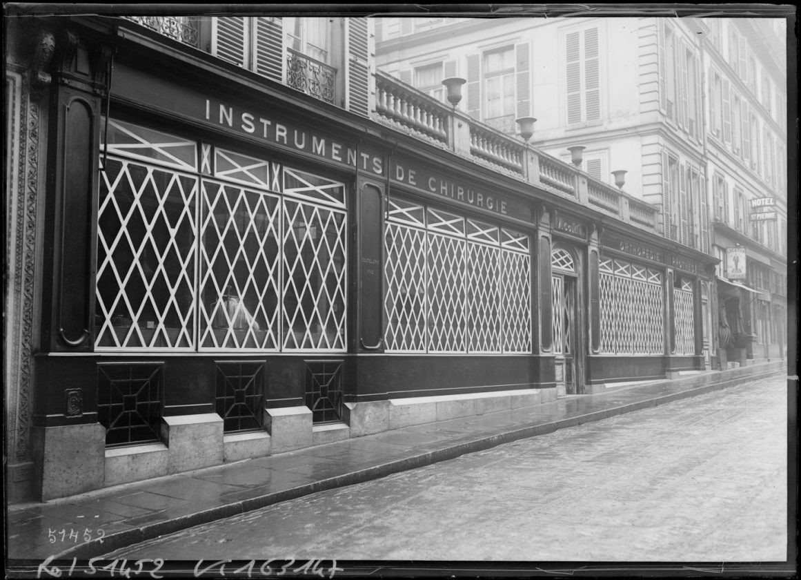 anti-bomb-windows-paris7