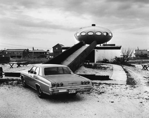 futuro-house-7