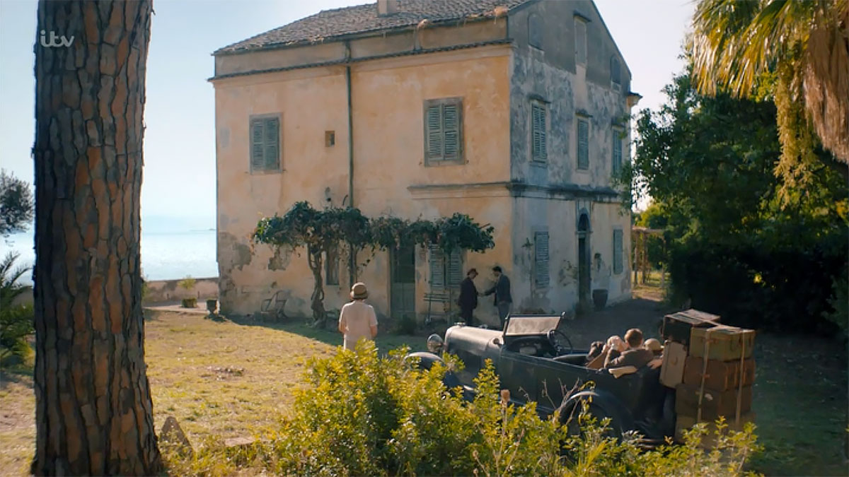 the-durrells-5