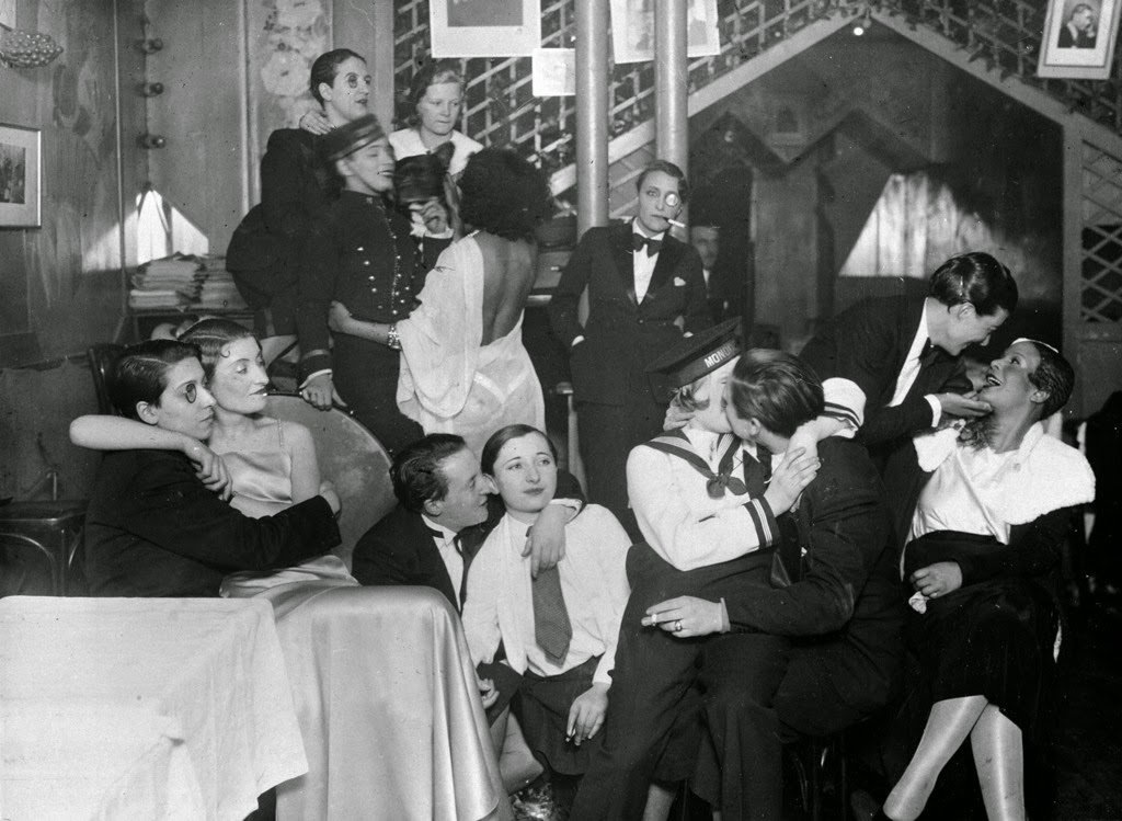 Inside Le Monocle, the Parisian Lesbian Nightclub of the 1930s