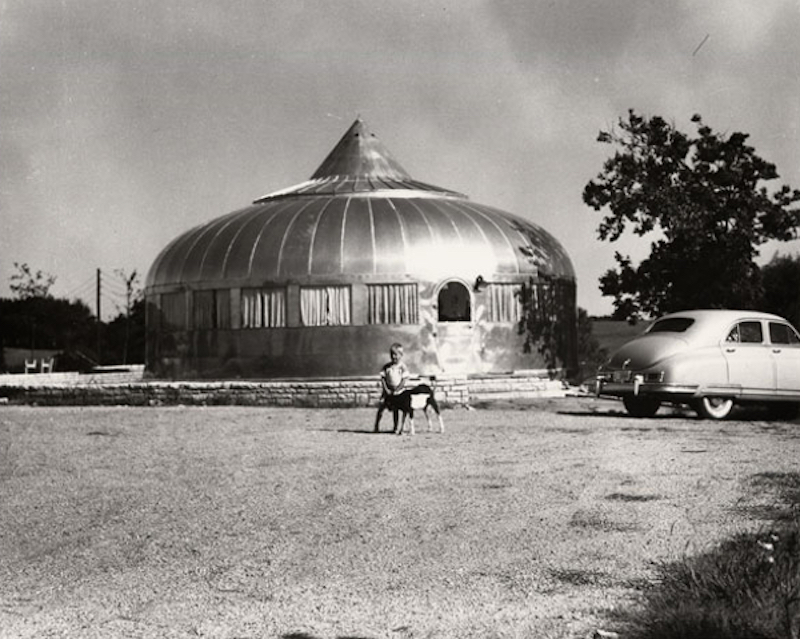 Buckminster Fuller: Dymaxion Car: Glancey, Jonathan, Foster, Norman, Chu,  Hsiao-Yun, Jenkins, David, Fuller, Buckminster: 9780956433930: Amazon.com:  Books