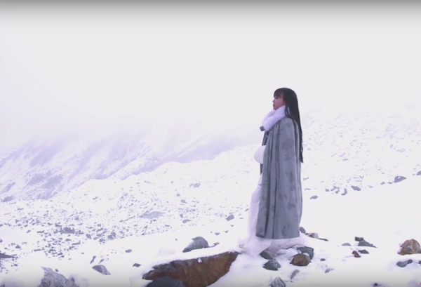 Snow White Is Real (and She’s a Chinese Vlogger)