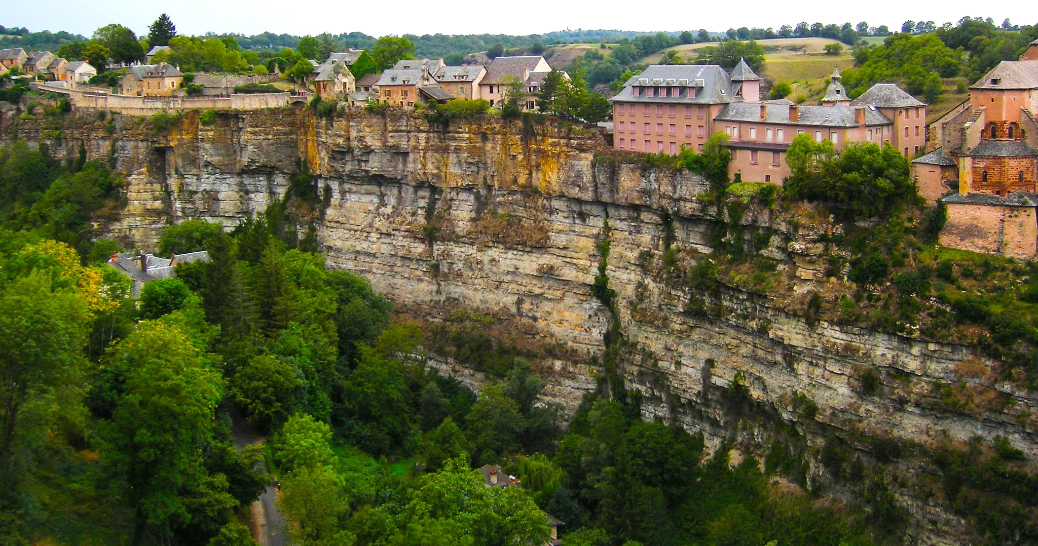 The French Town on the Edge of a Giant Hole