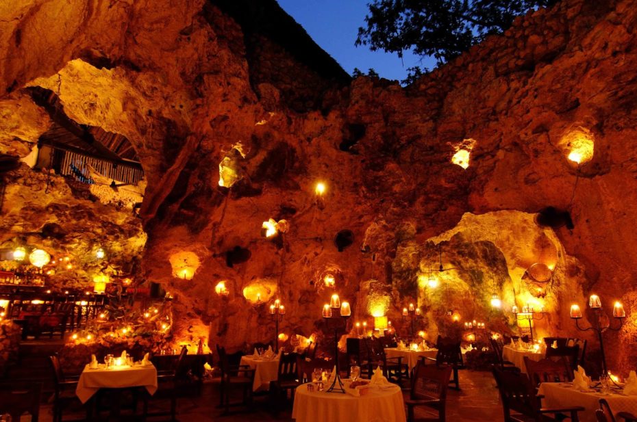 This image has an empty alt attribute; its file name is Ali-Barbours-Cave-Restaurant-Diani-Beach-Ke_a-930x617.jpg