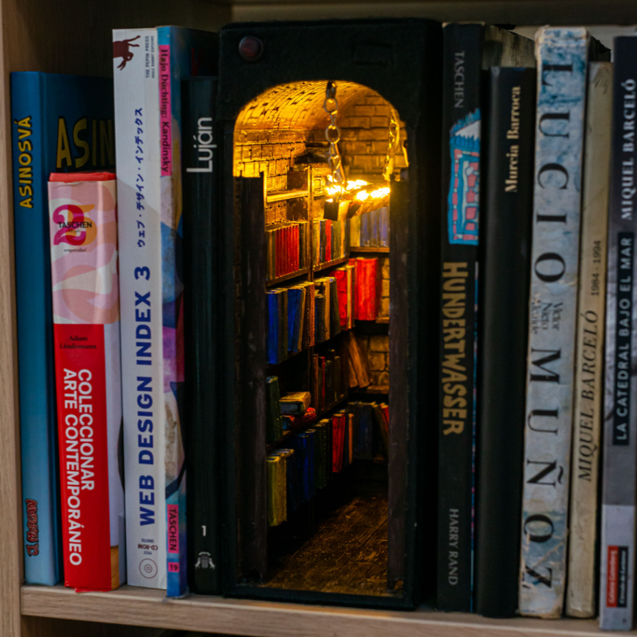 Miniature Book Nooks Belong on Every Bookshelf, It's Just a Matter of Time