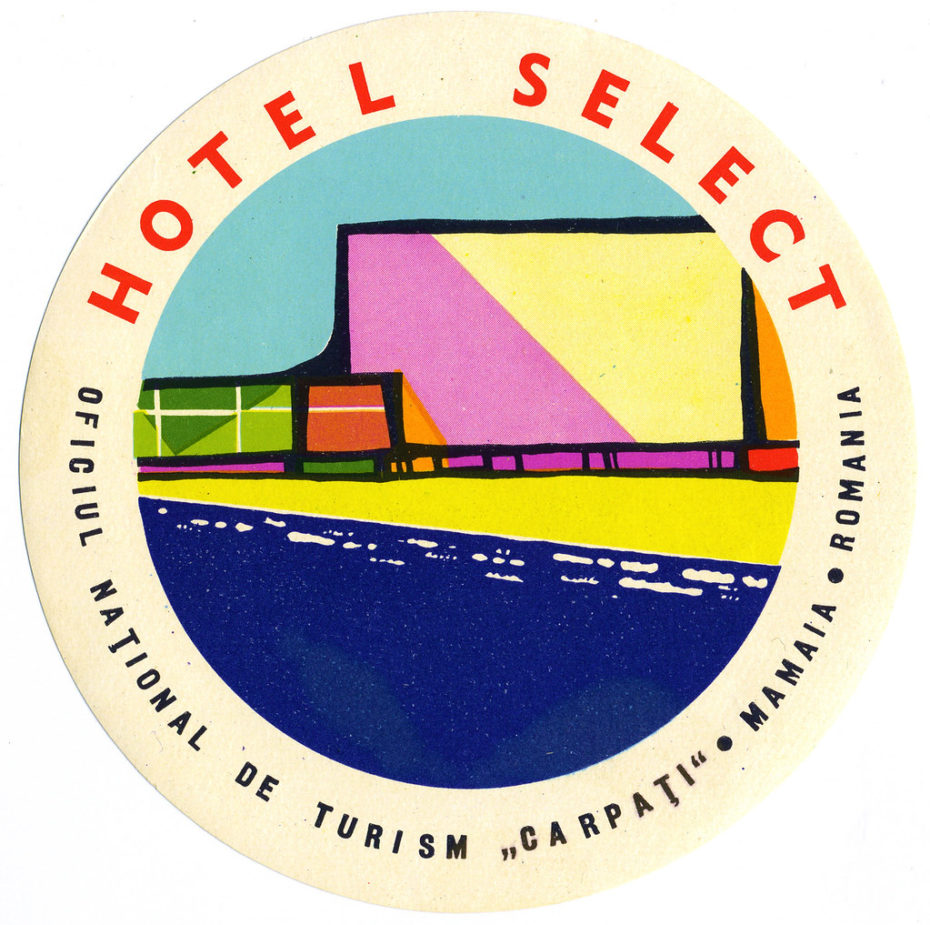 Retro Regional Memorabilia : Hotel Labels Postcards Box