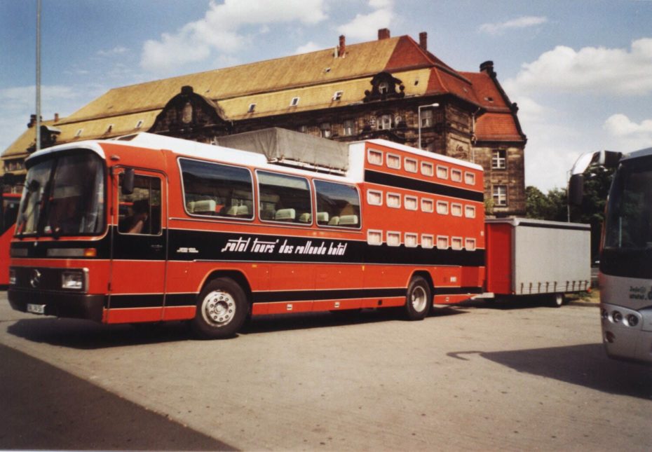 rotel tours bus innen