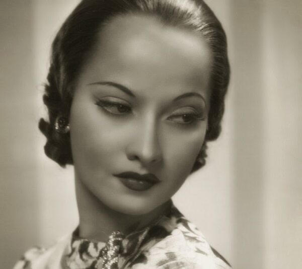 Hollywood’s own Dark Angel was an Indian Actress Playing the Biggest Role of her Life