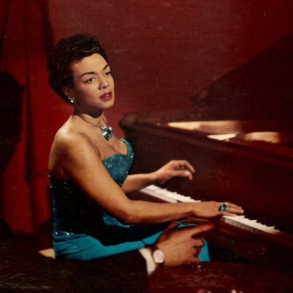 Turn up the Volume on a Forgotten American Jazz Queen of Mid-Century Paris